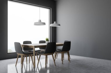Şık yemek odası ile gri duvarlar, taş zemin, geniş pencere, gri ve ahşap sandalye ve iki tavan lambaları ile ahşap masa köşesinde. 3D render