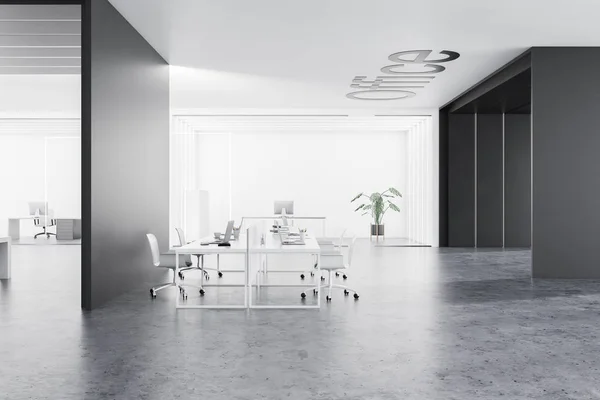 Белый и серый открытый офис — стоковое фото