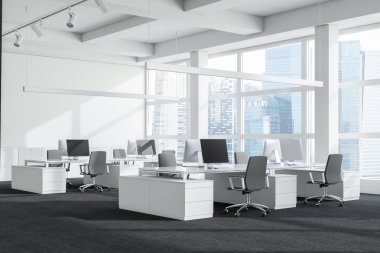 Açık alan office köşe windows ile beyaz