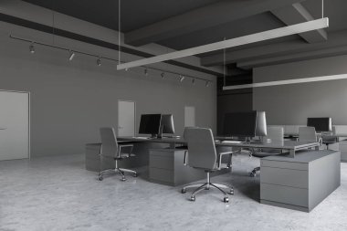 Gri açık alan office kapıları ile köşesinde