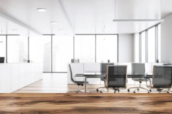 Moderno interior de oficina vacío blanco con mesa de juntas. Renderizado 3D . — Foto de Stock