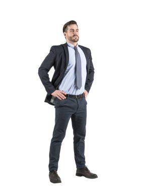 Kendine güvenen işadamı tam uzunlukta, izole