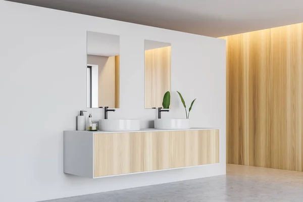 Angolo bagno bianco e legno, doppio lavabo — Foto Stock