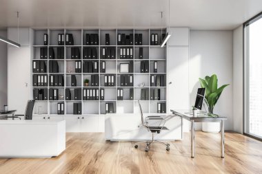 Modern beyaz ofis iç mobilya ile.