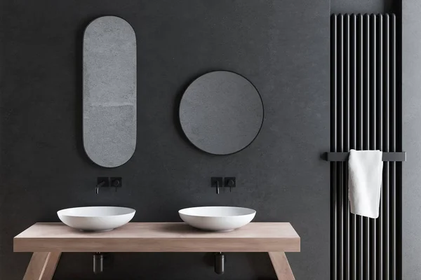 灰色浴室的双水槽 — 图库照片