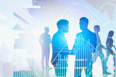 Yüksek teknoloji başlangıç çalışan iş adamları