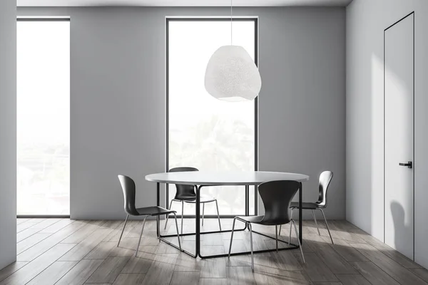 Loft terem belső fekete székekkel — Stock Fotó