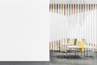 Sahte duvarlı açık uzay ofisi