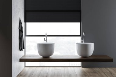 Banyo iç çatı, çift lavabo