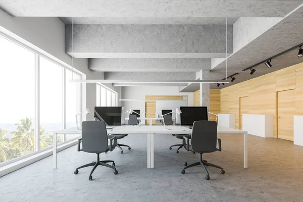 Oficina de espacio abierto de madera y blanco con hall — Foto de Stock