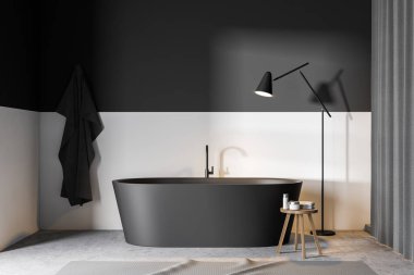 Küvet ile gri ve beyaz banyo