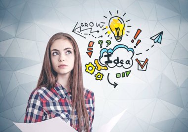 Belgeli genç kadın, iş fikri