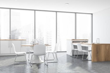 Yuvarlak masa ile panoramik mutfak köşesi