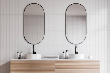 Beyaz kiremit banyo iç çift lavabo