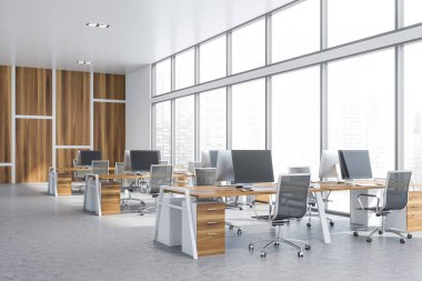Ahşap panoramik açık alan ofis