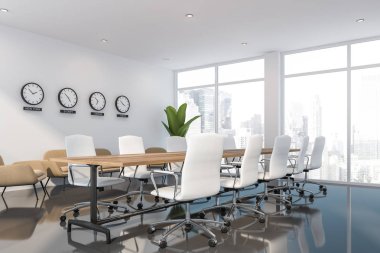 Lounge alanı ile beyaz toplantı odası köşesi