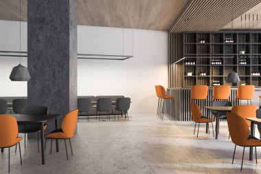 Kanepeli beyaz ve ahşap bar köşesi