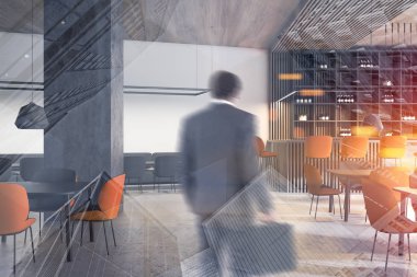 Modern beyaz bara giren adam