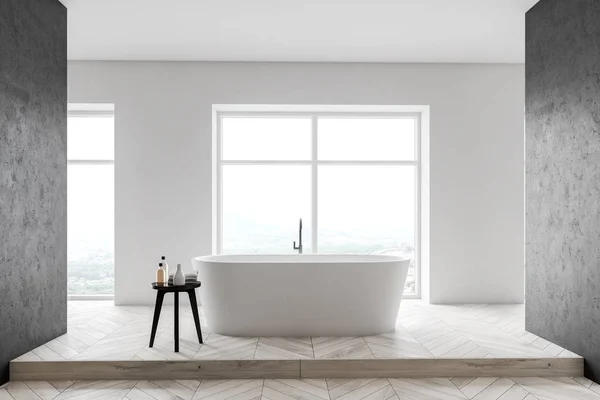 Biała i betonowa łazienka wnętrze — Zdjęcie stockowe
