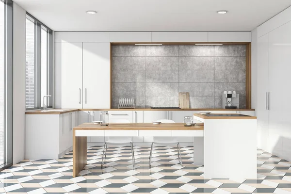 Witte keuken, werkbladen en tafel — Stockfoto