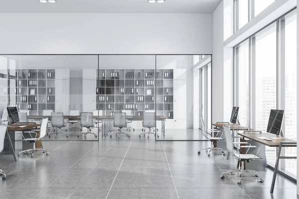 Oficina de espacio abierto blanco y sala de conferencias — Foto de Stock