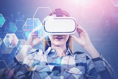 Vr gözlük kadın, video arayüzü akışı