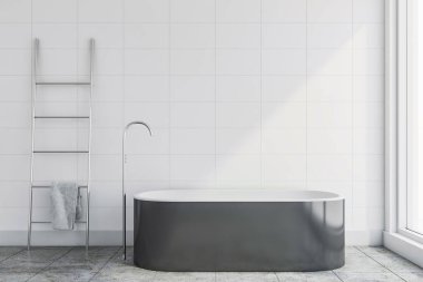 Küvet ve merdiven ile beyaz kiremit banyo iç