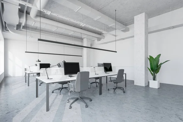 Boş loft açık alan ofis köşesi