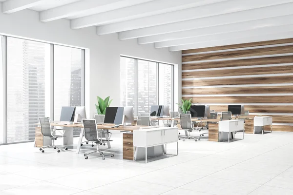 Белый и деревянный офисный уголок — стоковое фото