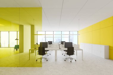 Beyaz ve sarı panoramik açık alan ofisi
