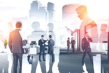 İş adamları ofiste. Takım çalışması