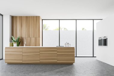 Loft beyaz mutfak, tezgah ve fırınlar