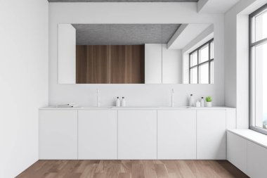 Çift lavabo beyaz ve ahşap banyo