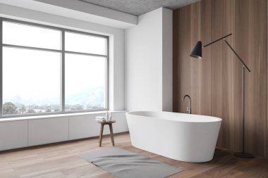 Beyaz ve ahşap banyo köşesi, küvet ve lamba