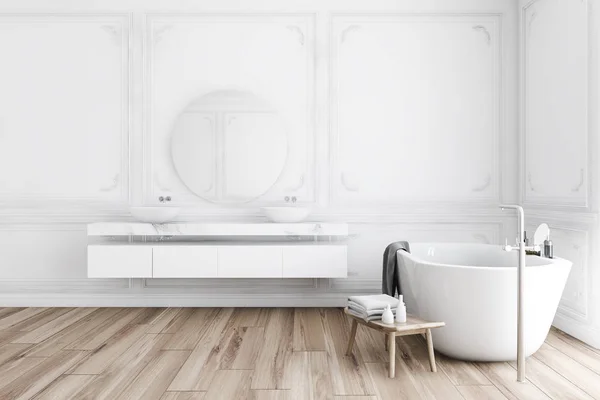 Salle de bain en marbre blanc de luxe, lavabo et baignoire — Photo