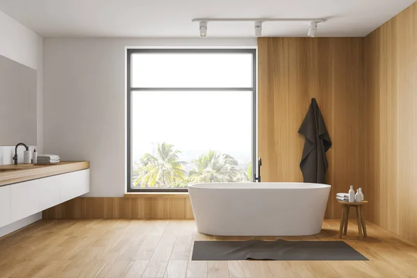 Stylowe białe i drewniane wnętrze łazienki — Zdjęcie stockowe