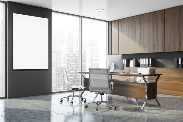 Angolo ufficio CEO grigio e legno con poster — Foto Stock
