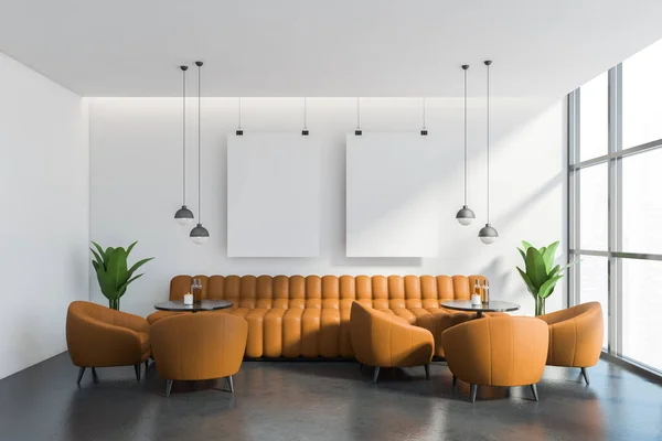 内部时尚的全景餐厅 白色的墙壁 舒适的橙色沙发和扶手椅站在圆桌附近和两个垂直的模拟海报 黑色城市景观 3D渲染 — 图库照片