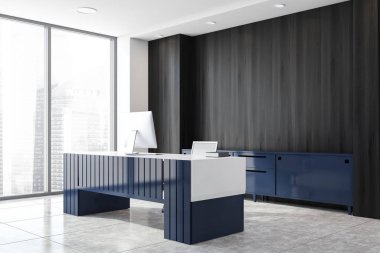 Minimalist CEO ofisinin köşesinde beyaz ve ahşap duvarlar, fayanslı zemin ve orijinal mavi bilgisayar masası. Yönetim kavramı. Bulanık şehir manzaralı bir pencere. 3d oluşturma