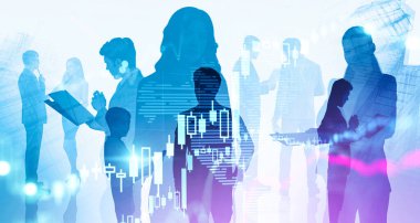 Muhtelif iş adamlarının siluetleri bulanık ve soyut bir şehirde birlikte çalışıyorlar. Finansal tablolara iki kez maruz kalıyorlar. Takım çalışması ve ticaret kavramı. Tonu ayarlanmış resim