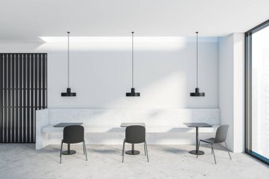 Beyaz ve siyah duvarlı panoramik kafe, beton zemin, taş bank ve kare masaların yanında duran mavi sandalyeler. Bulanık şehir manzaralı bir pencere. 3d oluşturma