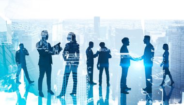 Soyut şehir. Muhtelif iş adamları, bulanık şehir manzarasına çifte maruz kalma ile birlikte çalışıyorlar. İşbirliği kavramı. Tonu ayarlanmış resim