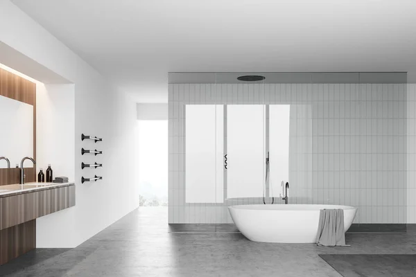 Modernes Badezimmer Mit Weißen Und Gefliesten Wänden Betonboden Bequemer Badewanne — Stockfoto