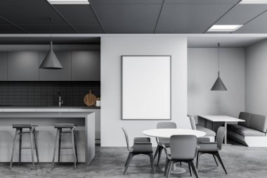 Beyaz ve gri duvarları, beton zemini, tabureleri, sandalyeleri ve koltukları olan masaları olan şık bir barın içi. Dikey model poster çerçevesi. 3d oluşturma