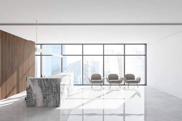 Seitenansicht Des Stilvollen Büros Mit Holzwänden Betonboden Marmorrezeption Und Sesseln — Stockfoto