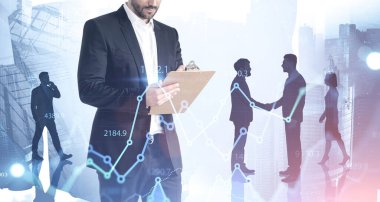 Bulanık şehirde çalışan sakallı iş adamı takım arkadaşlarını iki kez görmüş. Tonu ayarlanmış resim