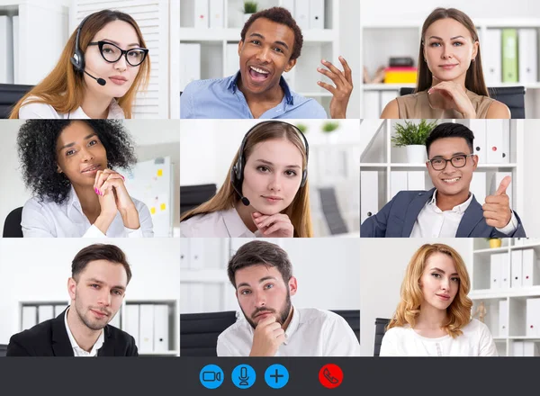 Retrato Nove Empresários Diversificados Que Têm Videoconferência Seus Escritórios Casa — Fotografia de Stock