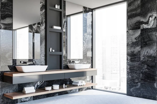 Pohodlný Dvoulůžkový Dřez Dvěma Zrcadly Stojící Luxusním Koutě Koupelny Černými — Stock fotografie