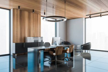 Beyaz ve gri duvarları, siyah zemini ve siyah bilgisayar masası olan şık CEO ofisinin köşesi. 3d oluşturma