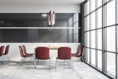 Beyaz ve gri duvarları ve beton zemini olan modern toplantı odasında kırmızı sandalyeli uzun ahşap masa. 3d oluşturma